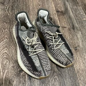 Adidas Yeezy women’s size 8.5 / 9